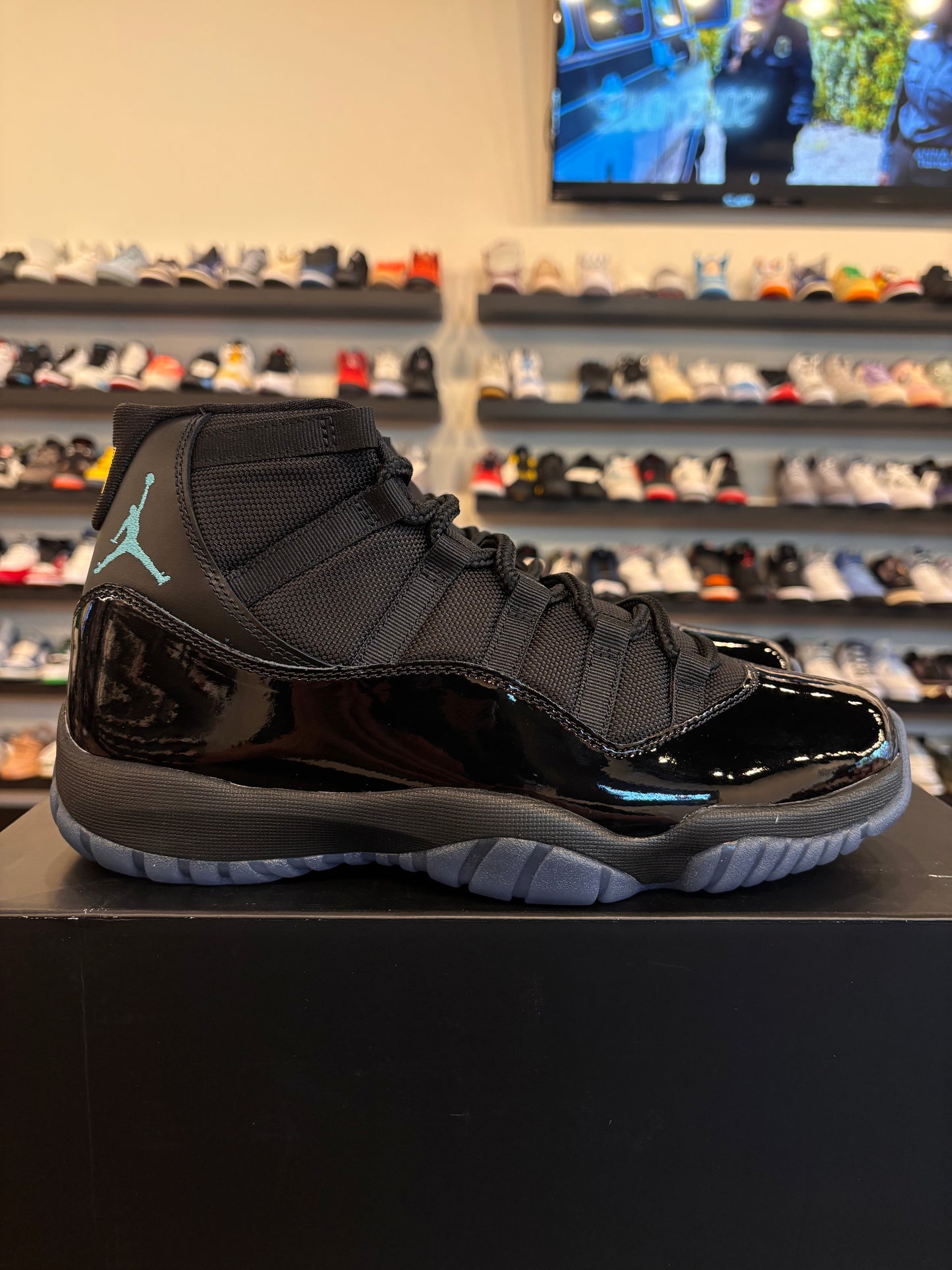 Jordan 11 Gamma 2025 Size 10 Brand New