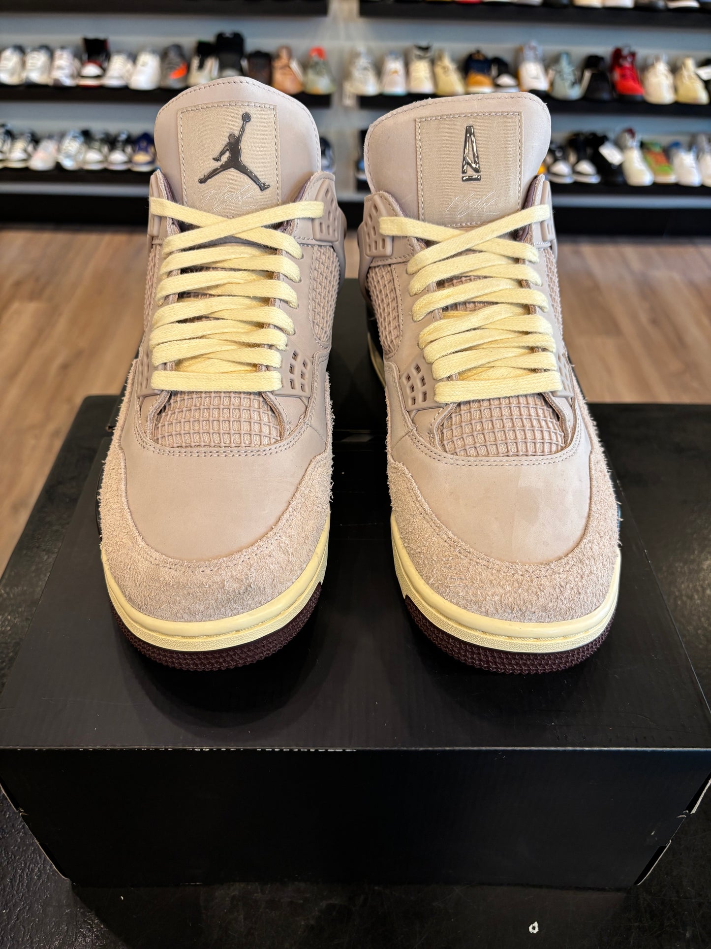 Jordan 4 A Ma Maniere Fossil Size 9.5 Pre-Owned