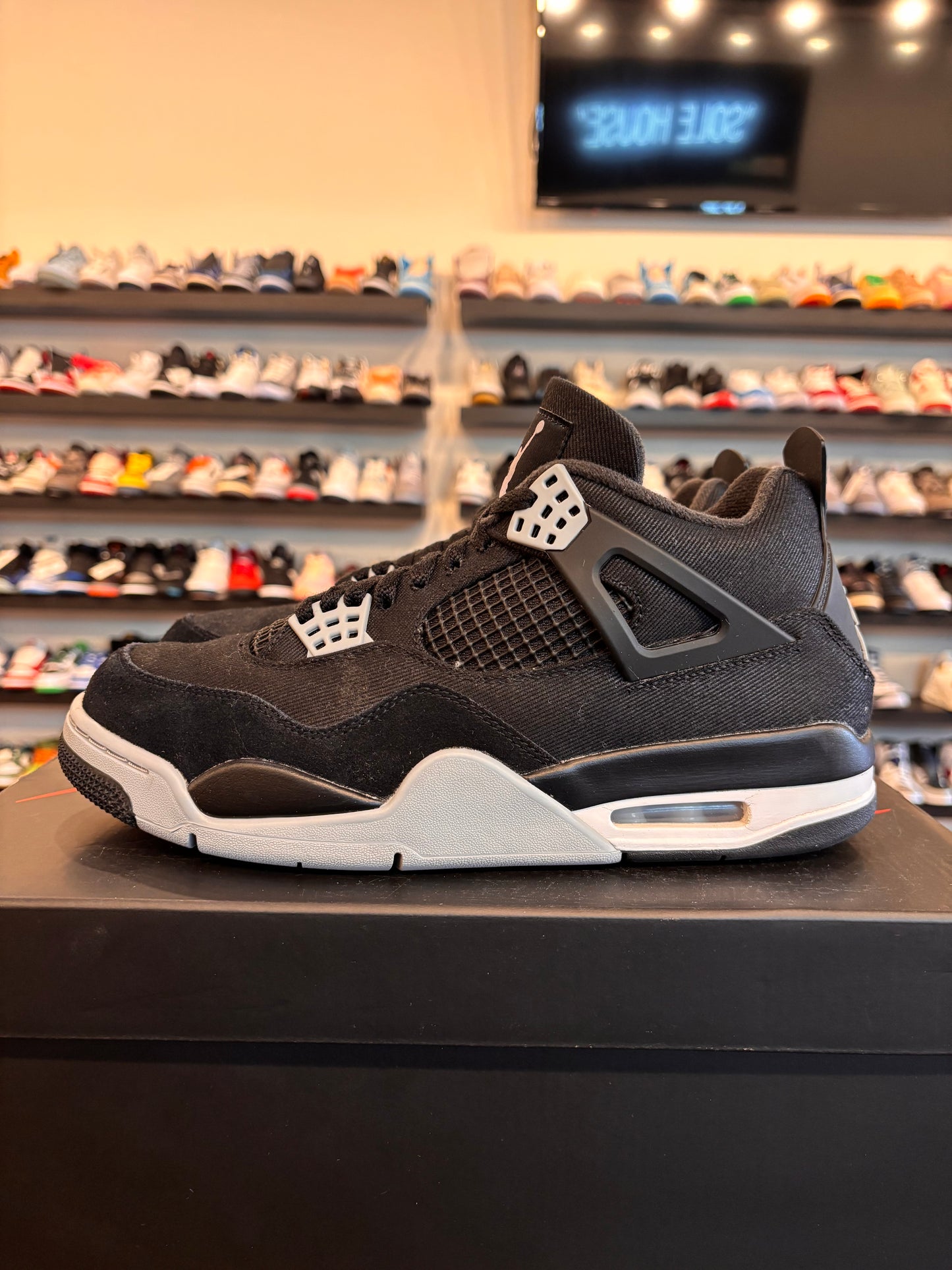 Jordan 4 Black Canvas Size 9.5 Pre-Owned