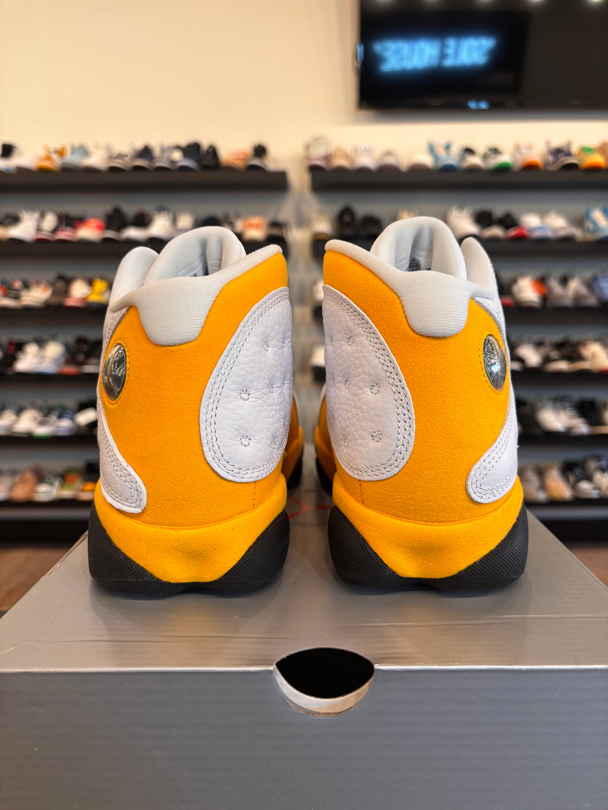 Jordan 13 Del Sol Size 7.5 (9W) Brand New