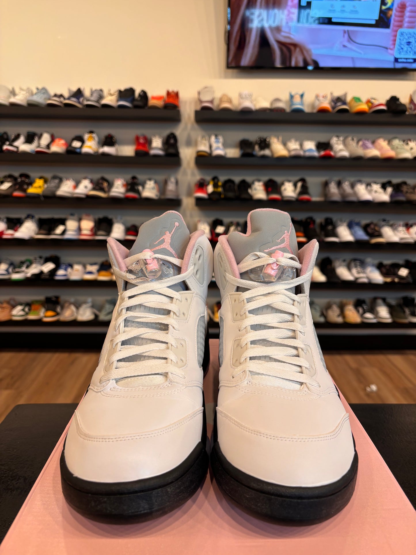 Jordan 5 Soft Pink Size 12 Pre-Owned