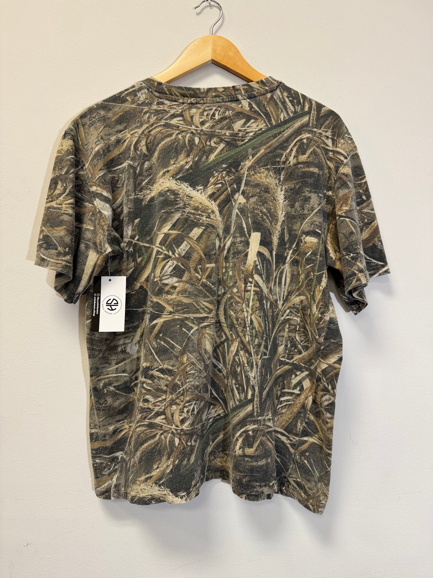 Magellan Camo Tee Size Large Vintage