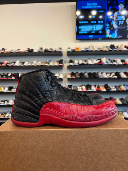 Jordan 12 Flu Game 2015 Size 10.5 Pre-Owned (No Box)