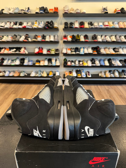 Jordan 5 Reimagined Black Metallic Size 12.5 Pre-Owned