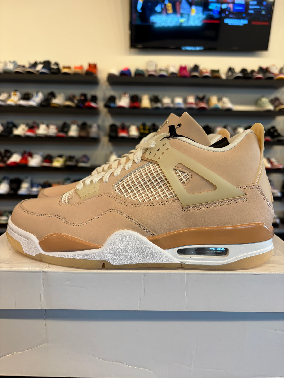 Jordan 4 Shimmer Size 10.5 (12W) Brand New