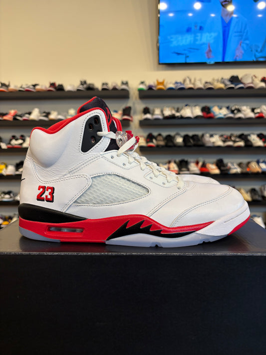 Jordan 5 Fire Red 2025 Size 11.5 Pre-Owned