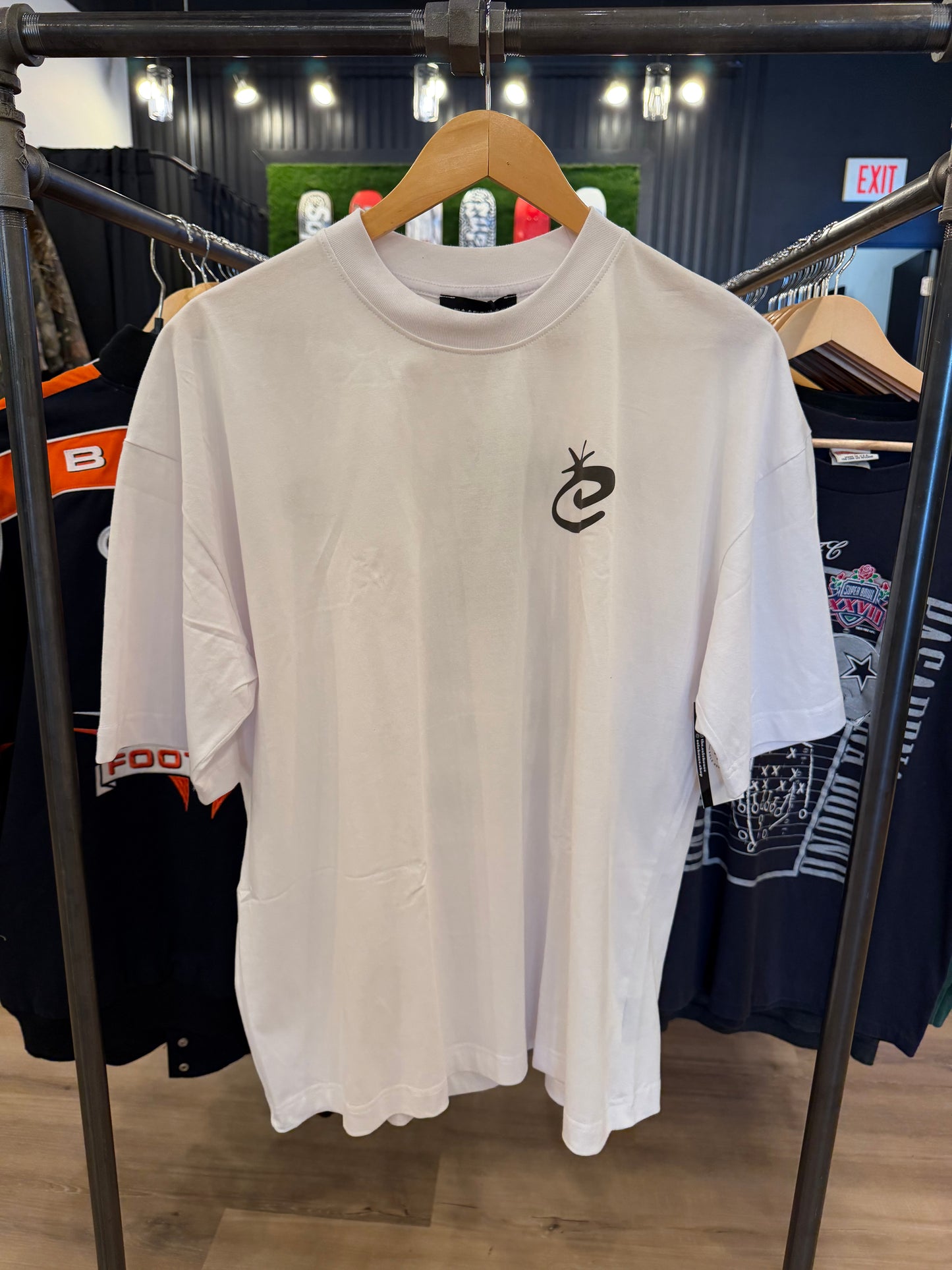 Common Disrupt Time Tee White Size Large Brand New