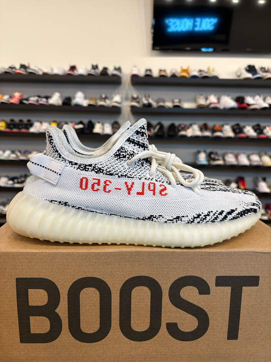 Yeezy 350 V2 Zebra Size 10 Pre-Owned