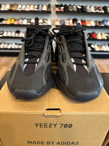 Yeezy 700 V3 Alvah Black Size 10 Pre-Owned