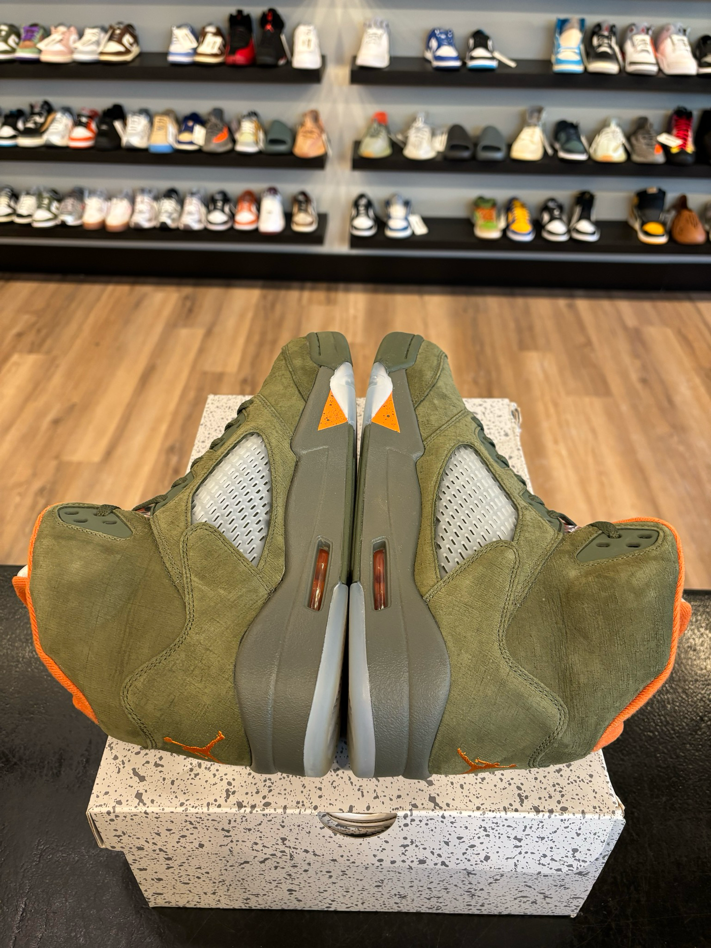 Jordan 5 Olive Size 12 Pre-Owned