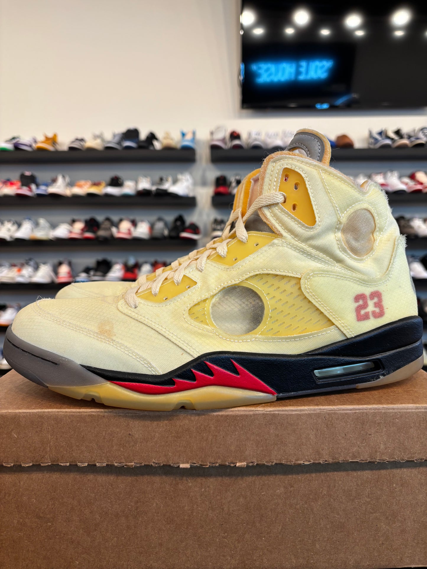 Jordan 5 Off-White Sail Size 14 Pre-Owned (No Box)