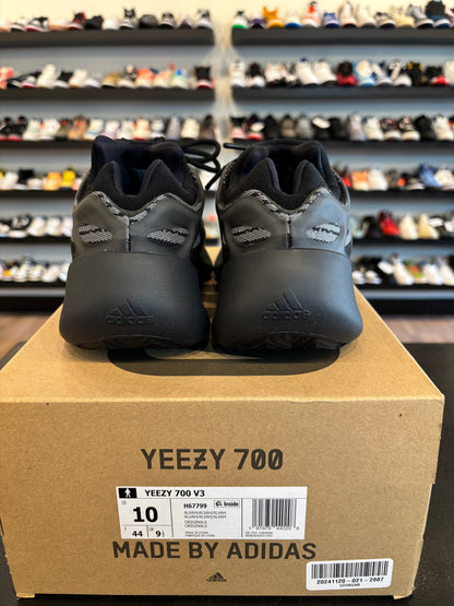 Yeezy 700 V3 Alvah Black Size 10 Pre-Owned