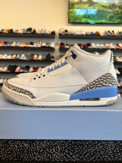 Jordan 3 UNC White Size 9 Pre-Owned