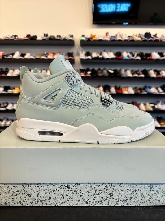 Jordan 4 Seafoam Size 10.5 (12W) Pre-Owned