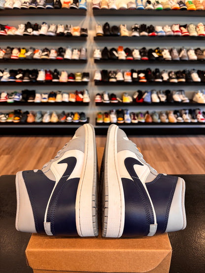 Jordan 1 Mid Grey Navy Size 10 Pre-Owned (No Box)