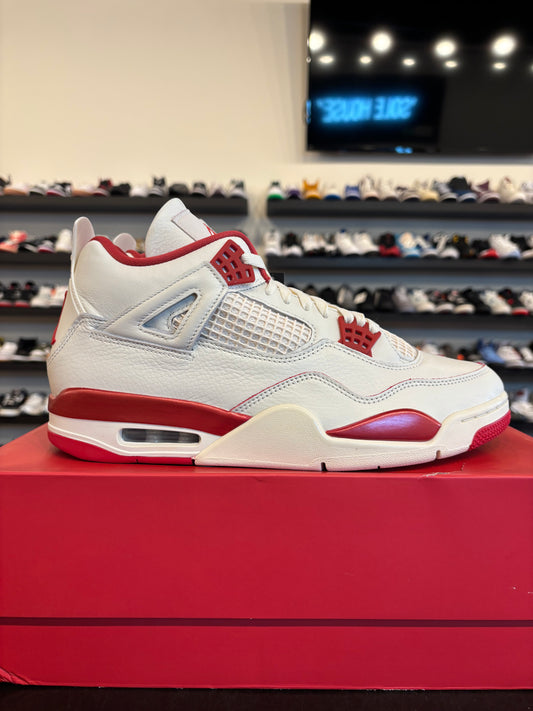Jordan 4 Valentine's Day Size 11.5 (13W) Brand New