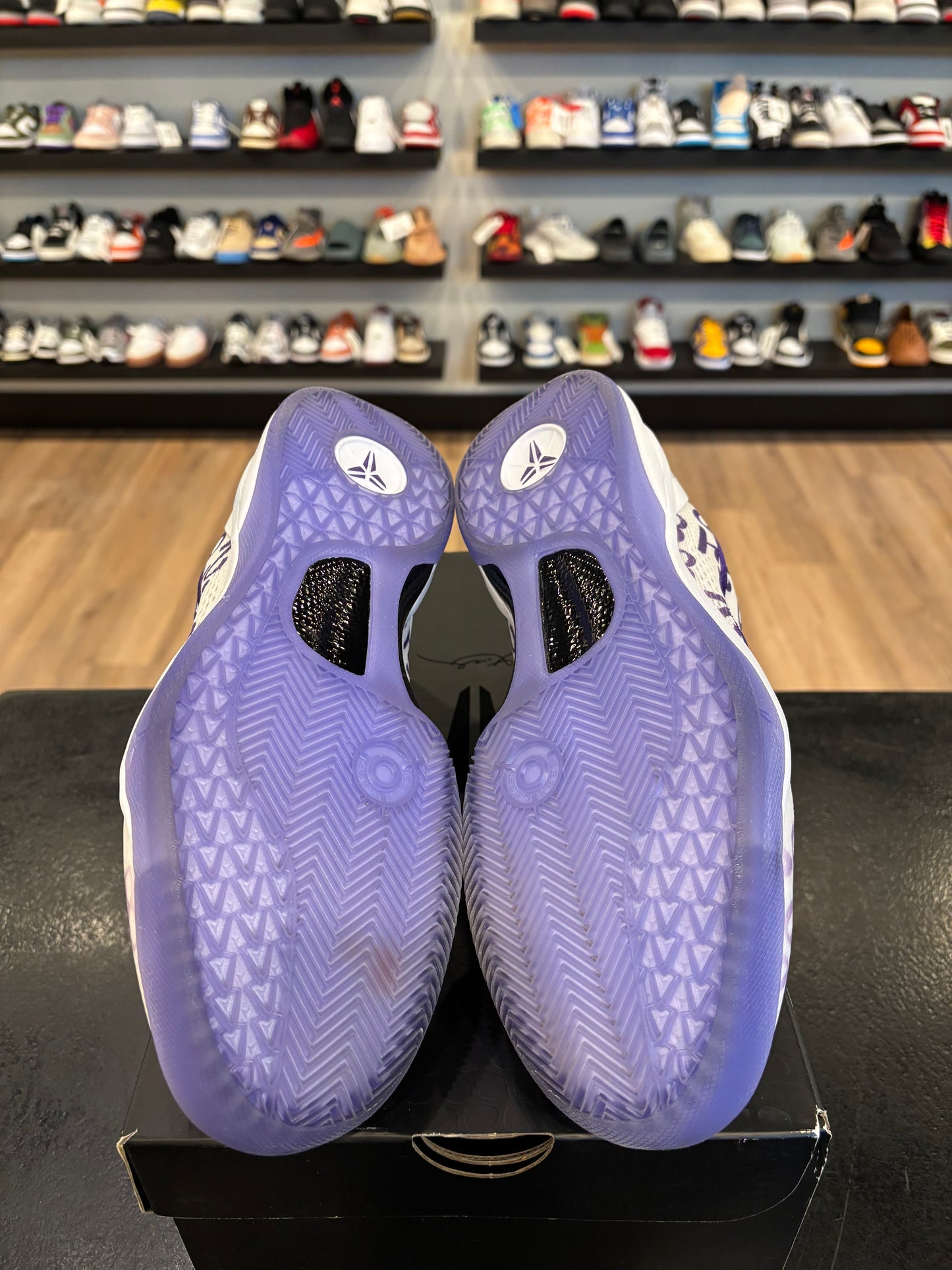 Nike Kobe 8 Protro Court Purple Size 8.5 Pre-Owned