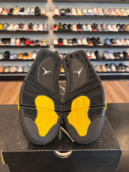 Jordan 4 Yellow Thunder Size 11.5 Pre-Owned
