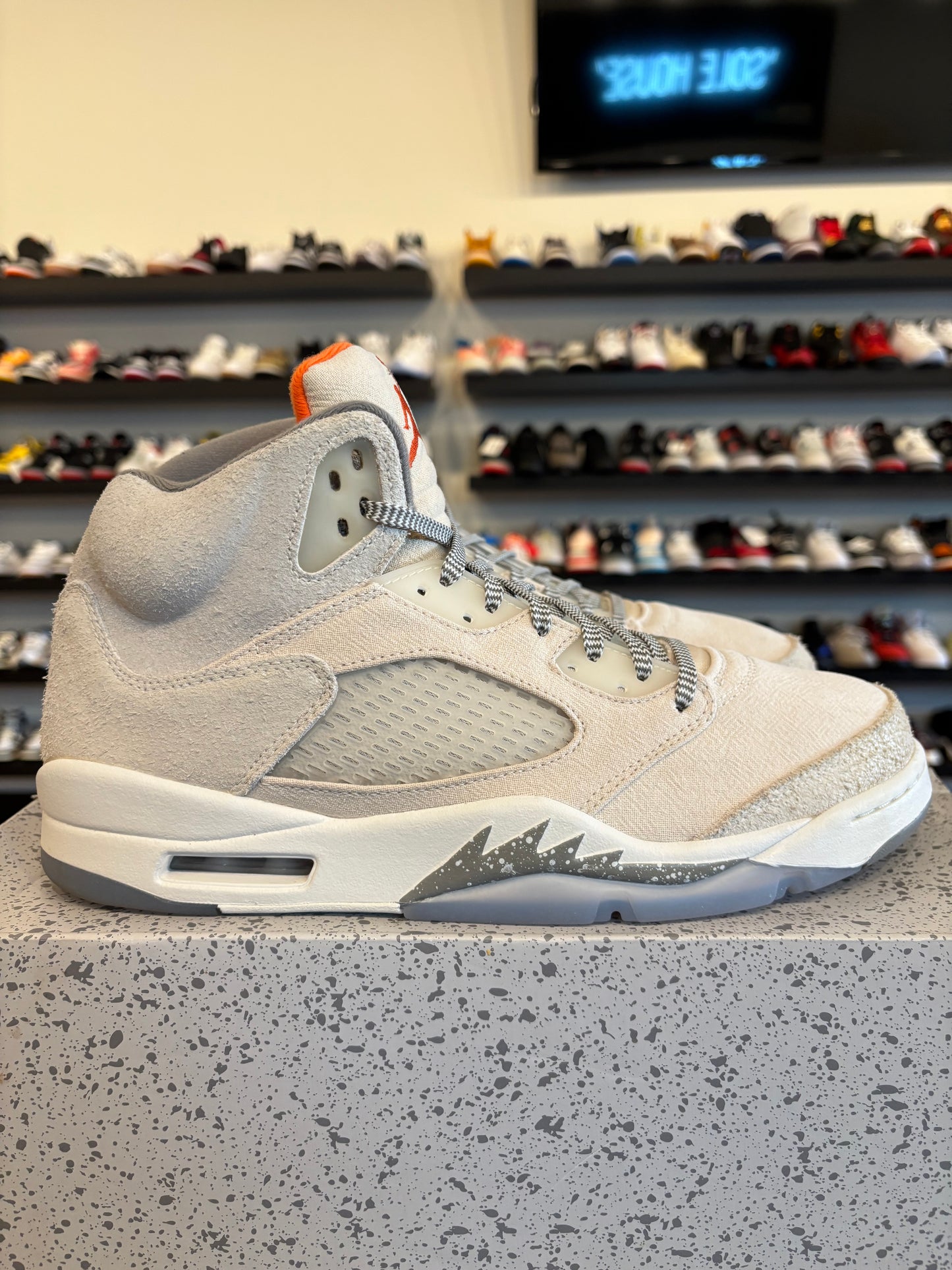 Jordan 5 Craft Size 11 Pre-Owned