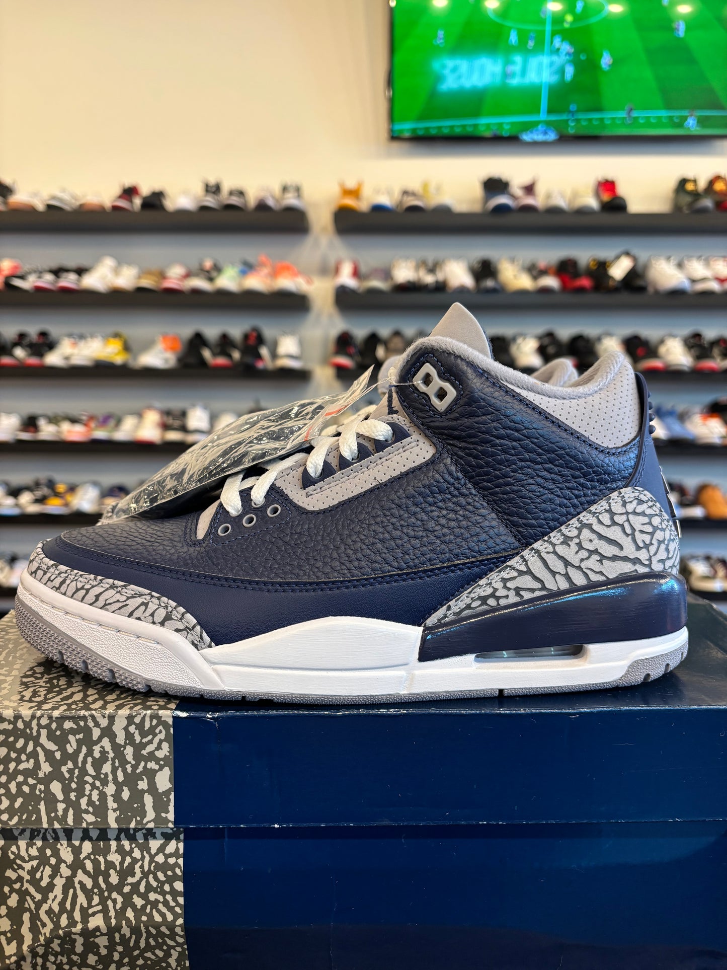 Jordan 3 Georgetown Size 7.5 (9W) Brand New