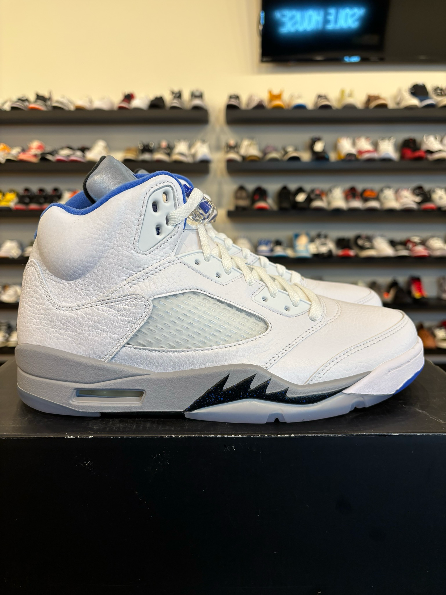 Jordan 5 Stealth 2.0 Size 9 Brand New