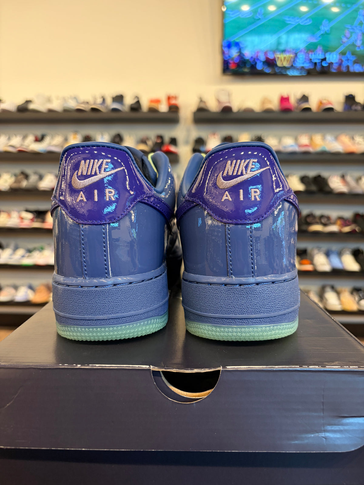 Nike Air Force 1 Low Patent Leather Mystic Navy Grape Ice Size 11.5 Brand New