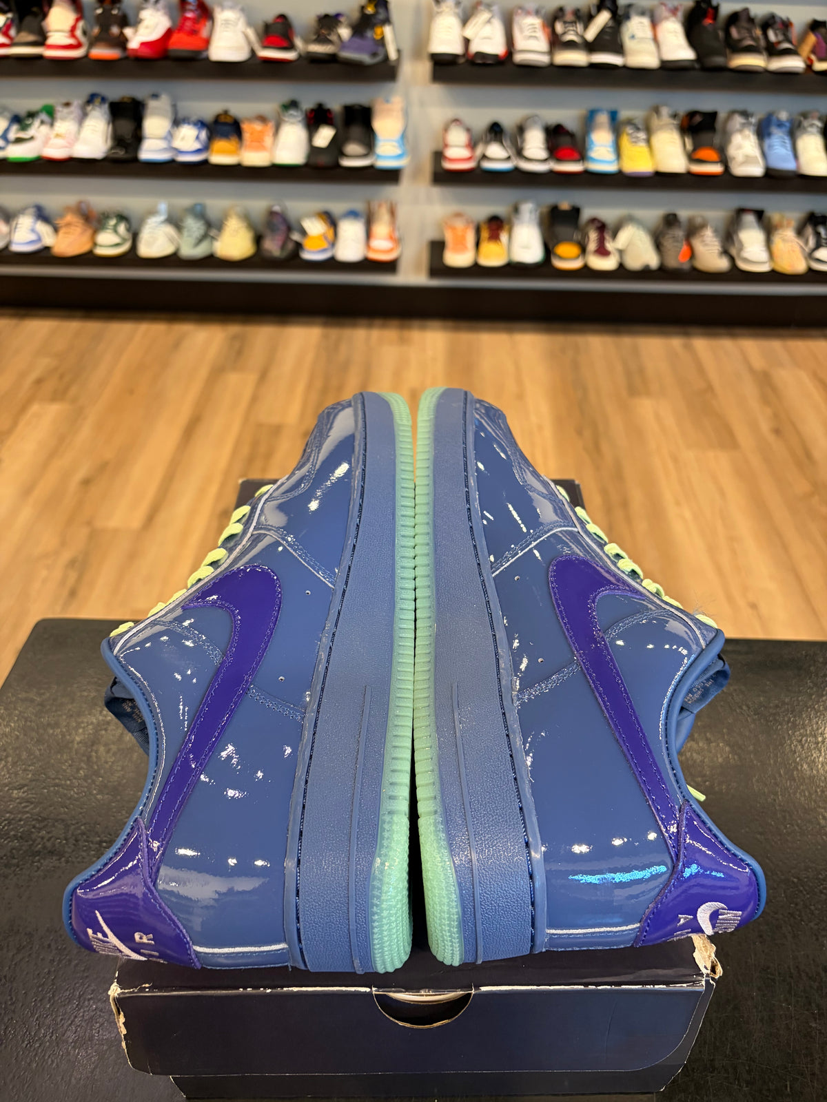 Nike Air Force 1 Low Patent Leather Mystic Navy Grape Ice Size 11.5 Brand New