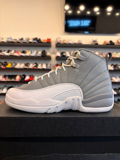 Jordan 12 Stealth Size 5.5Y (7W) Pre-Owned