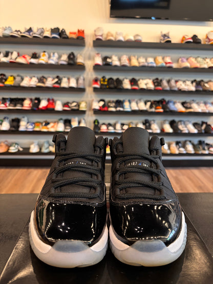 Jordan 11 Low Space Jam Size 8 Pre-Owned