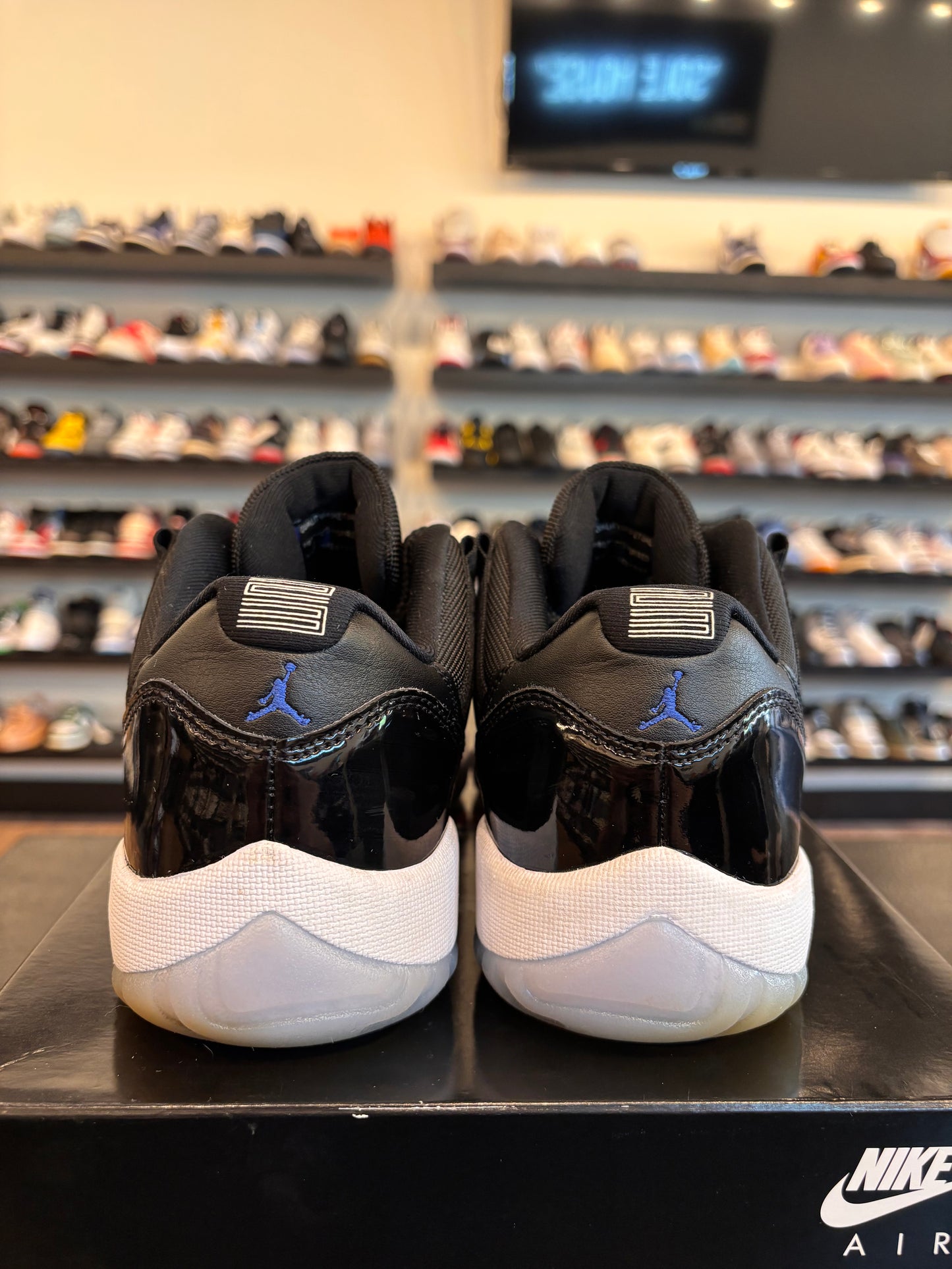Jordan 11 Low Space Jam Size 8 Pre-Owned