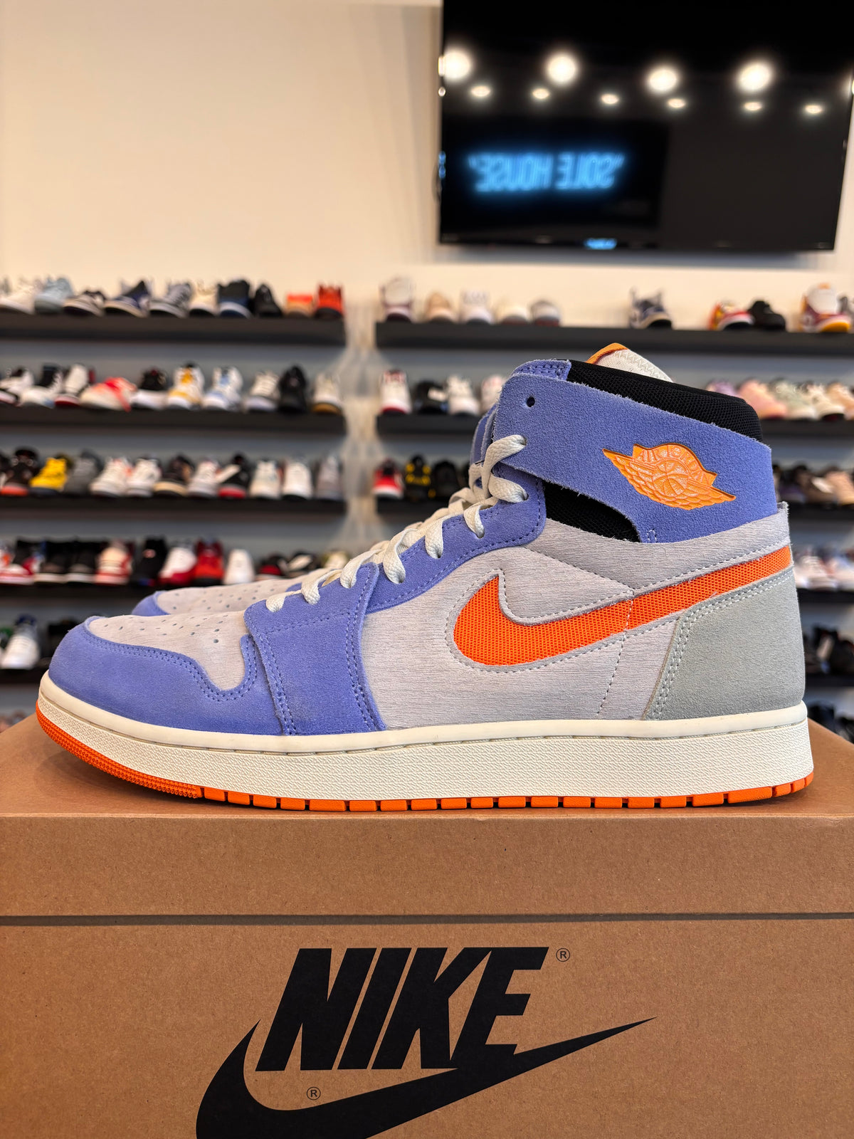 Jordan 1 Zoom Comfort Royal Orange Size 13 Pre-Owned