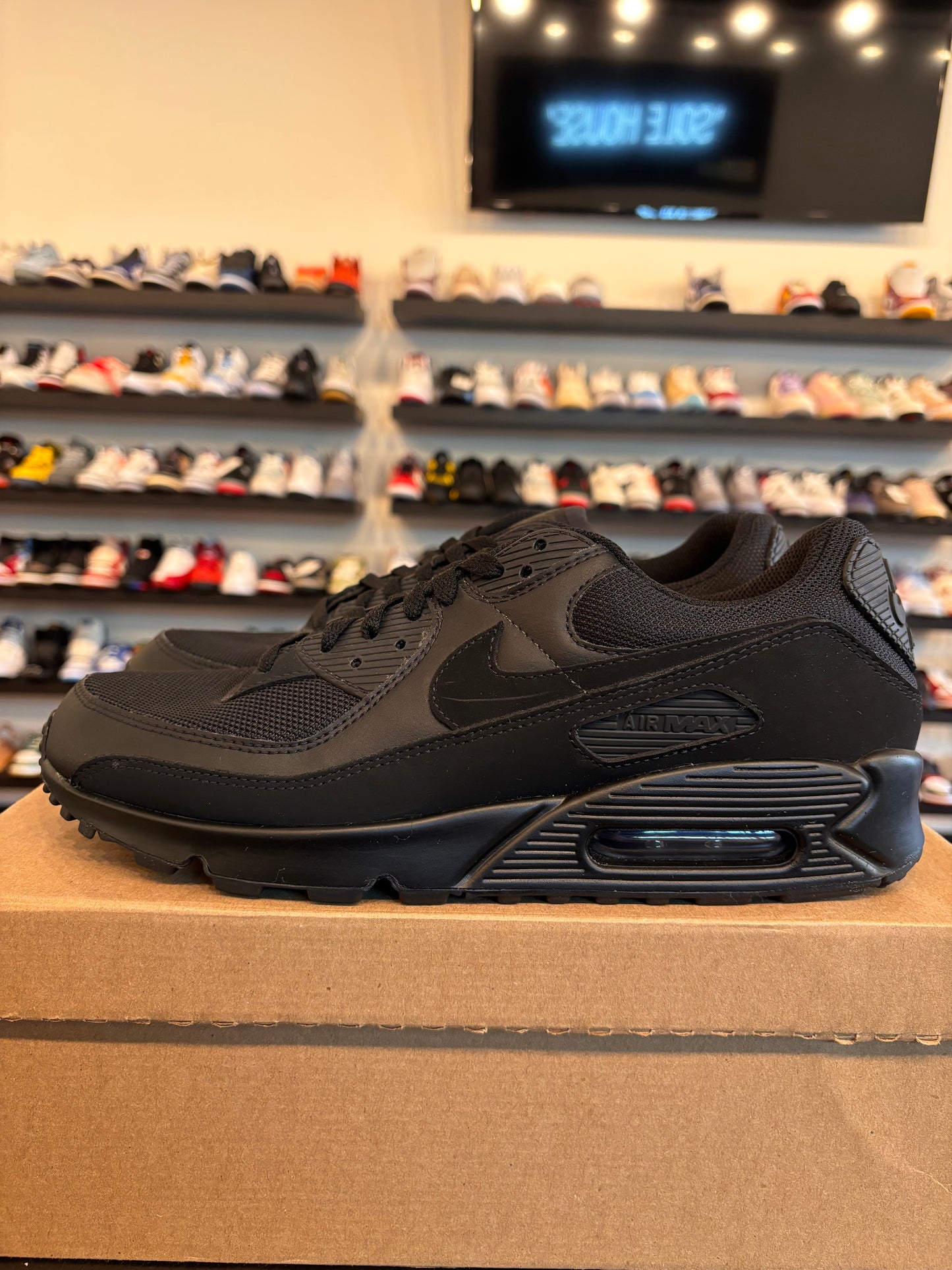 Nike Air Max 90 Triple Black Size 12 Pre-Owned (No Box)