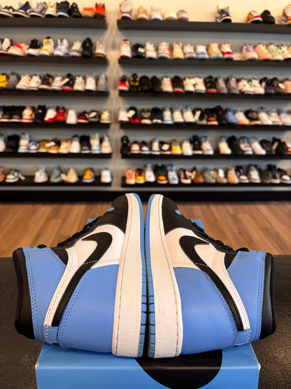 Jordan 1 UNC Toe Size 5.5Y (7W) Pre-Owned