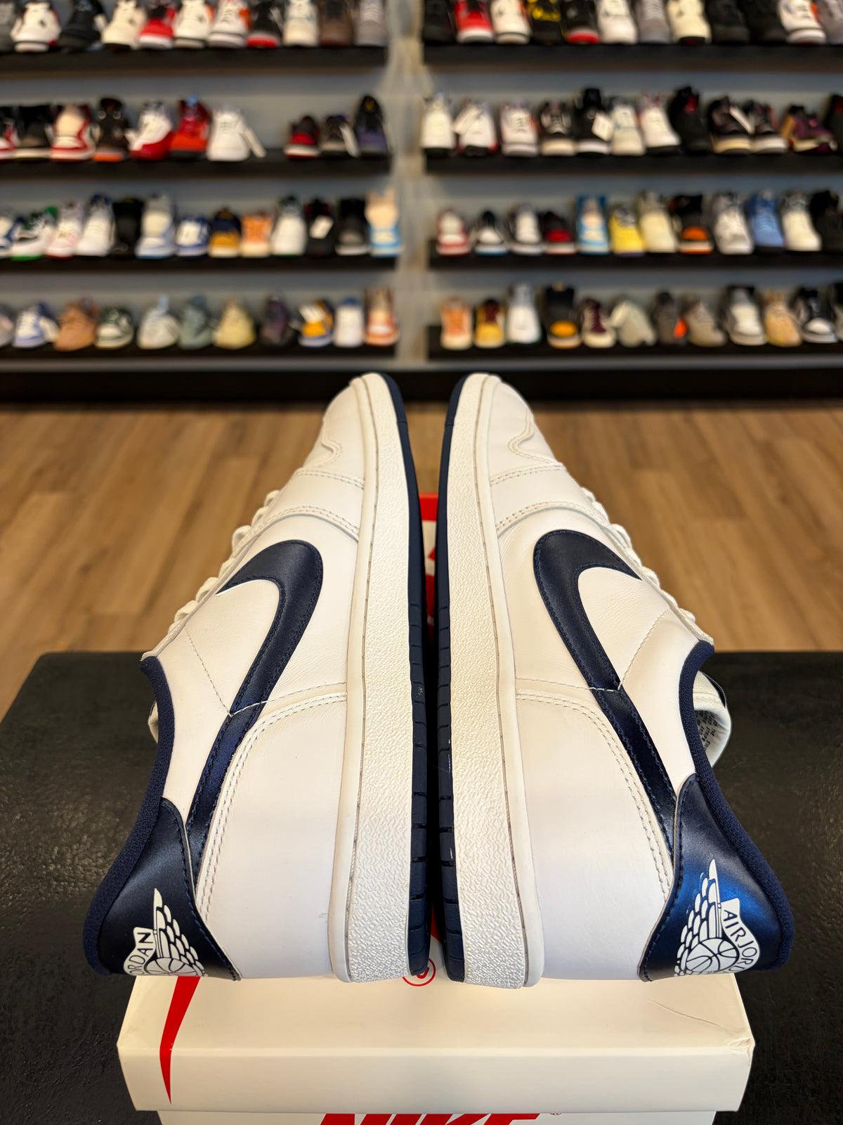 Jordan 1 Low '85 Metallic Navy Size 13 Pre-Owned
