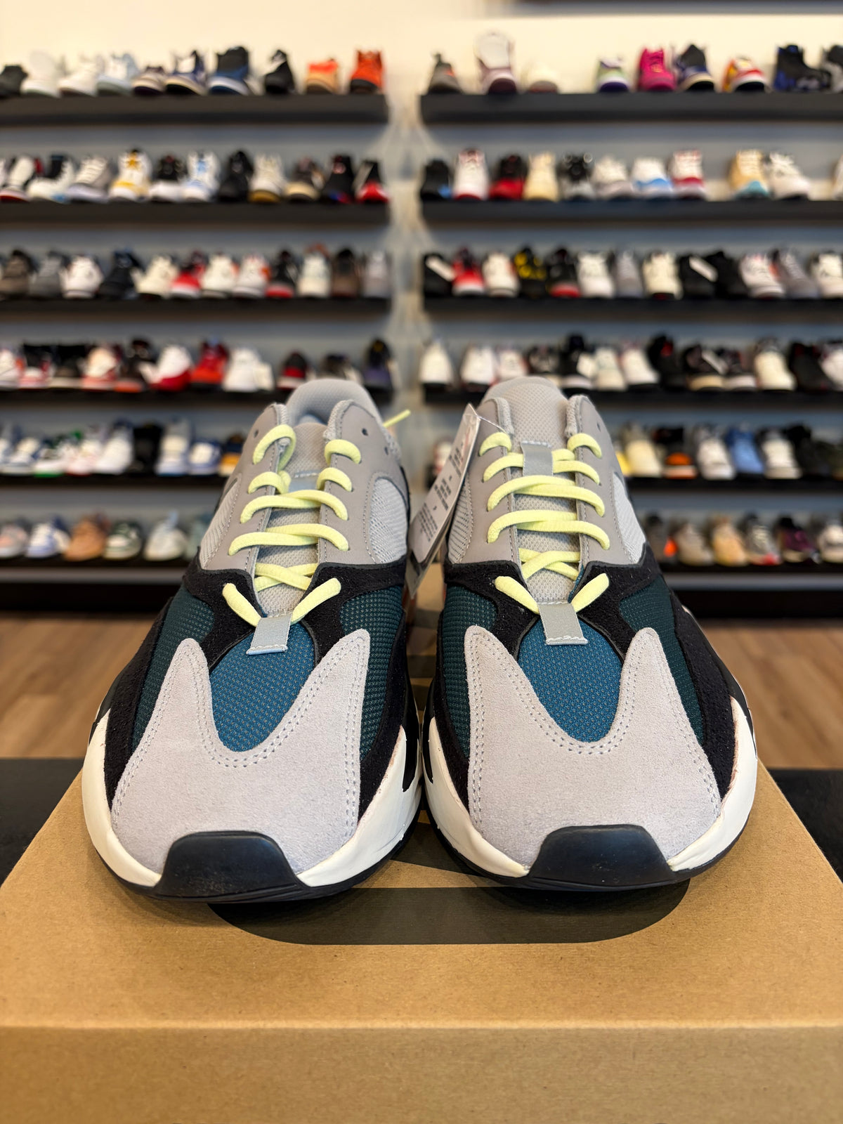 Yeezy 700 Wave Runner Size 10.5 Brand New
