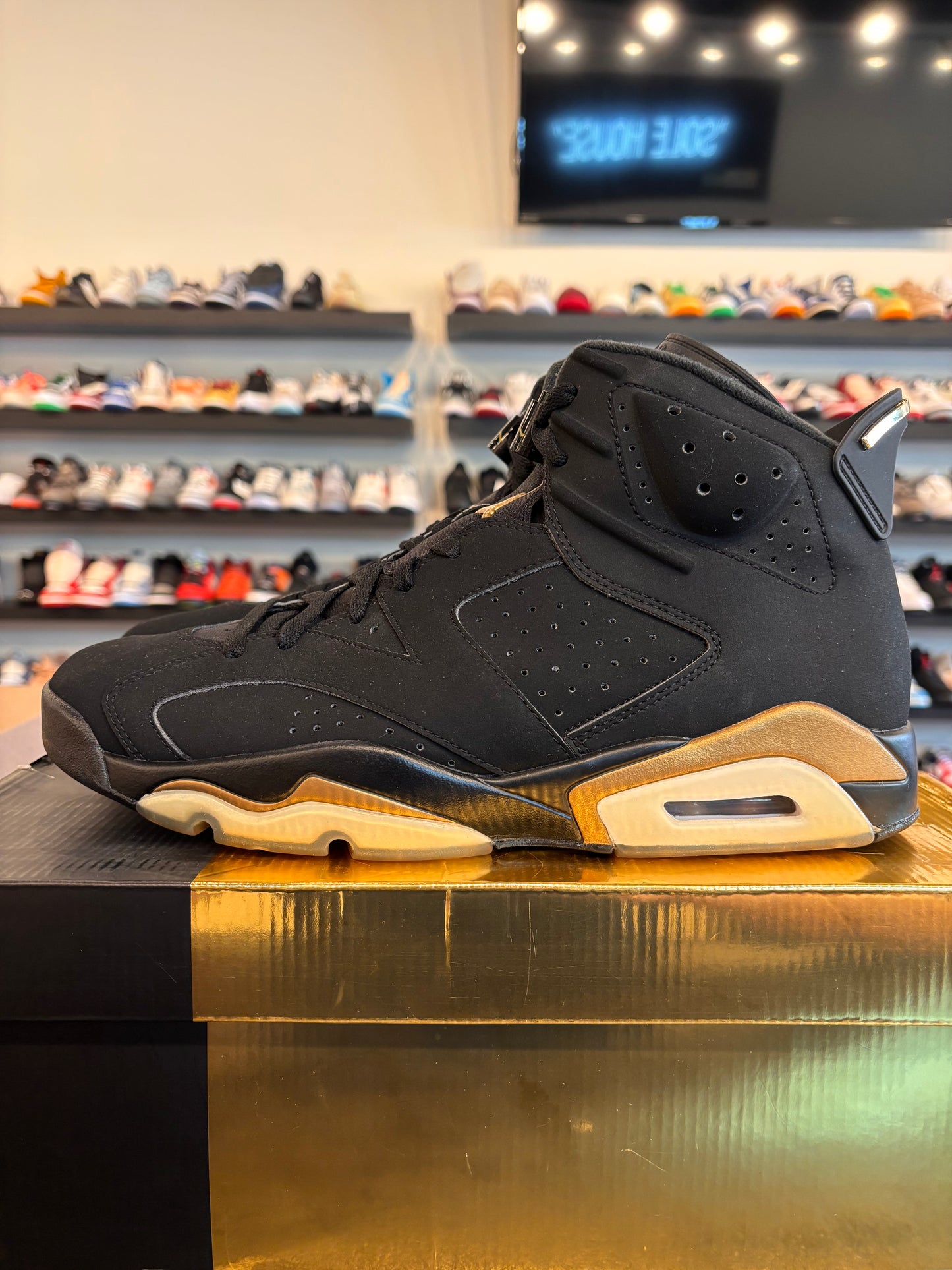 Jordan 6 DMP 2020 Size 12 Pre-Owned