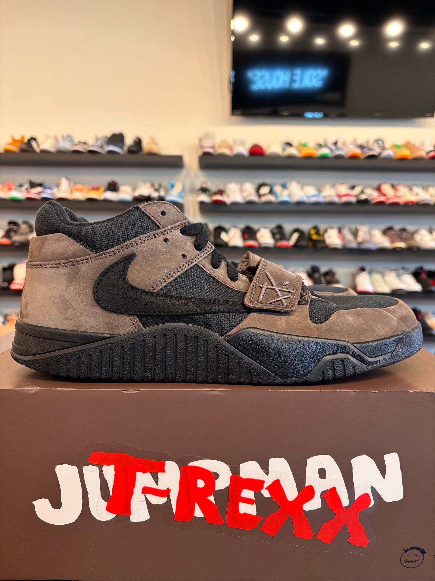 Jordan Jumpman Jack Travis Scott Dark Mocha Size 12 Pre-Owned