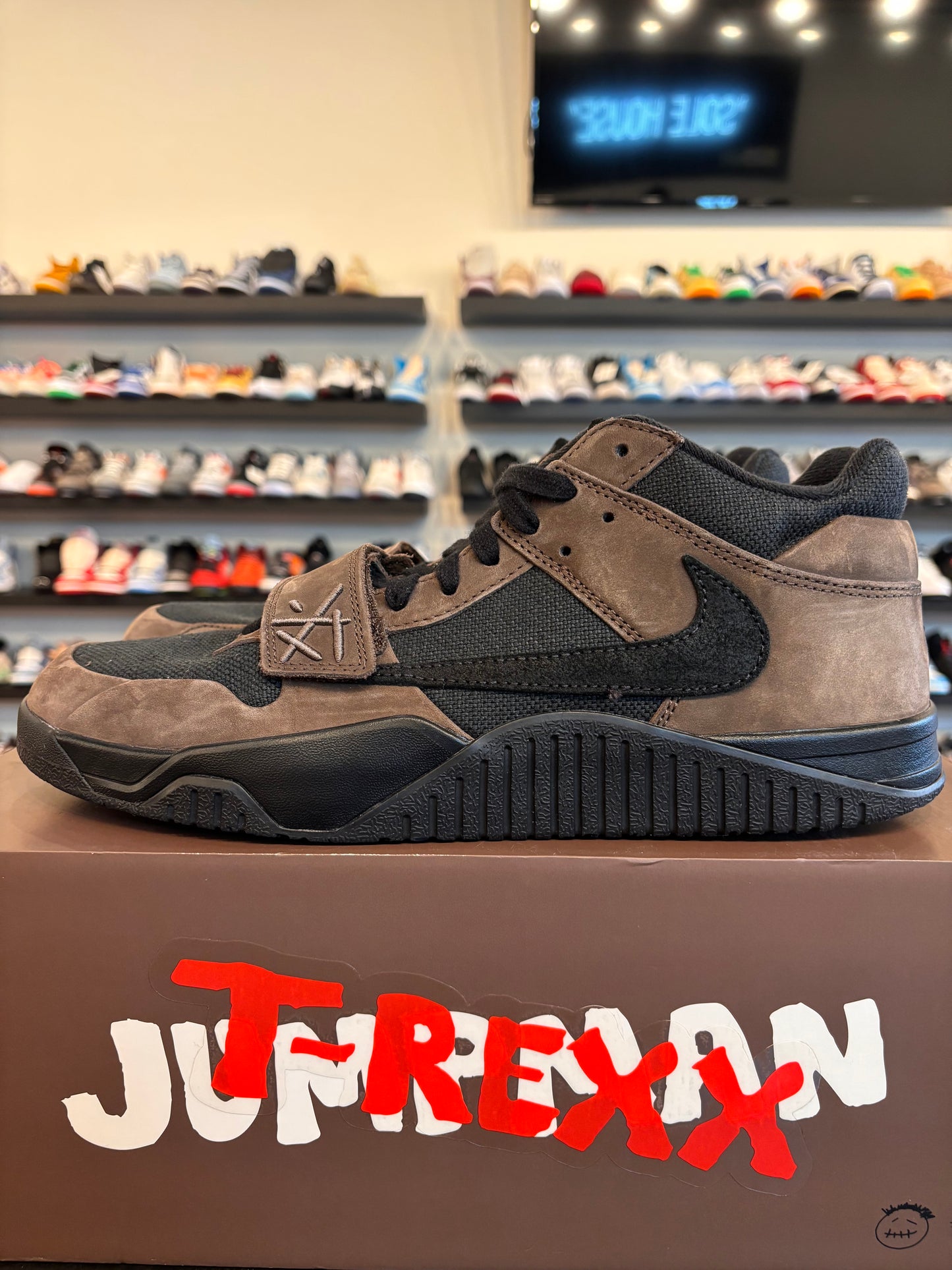 Jordan Jumpman Jack Travis Scott Dark Mocha Size 12 Pre-Owned