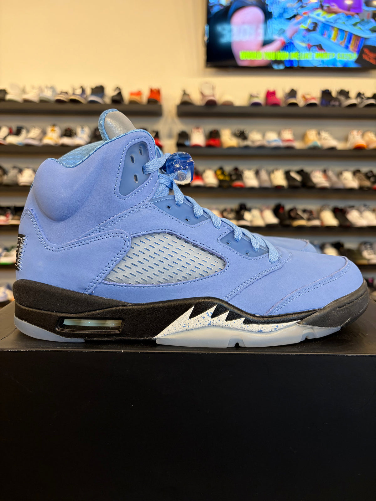 Jordan 5 University Blue Size 10.5 Brand New