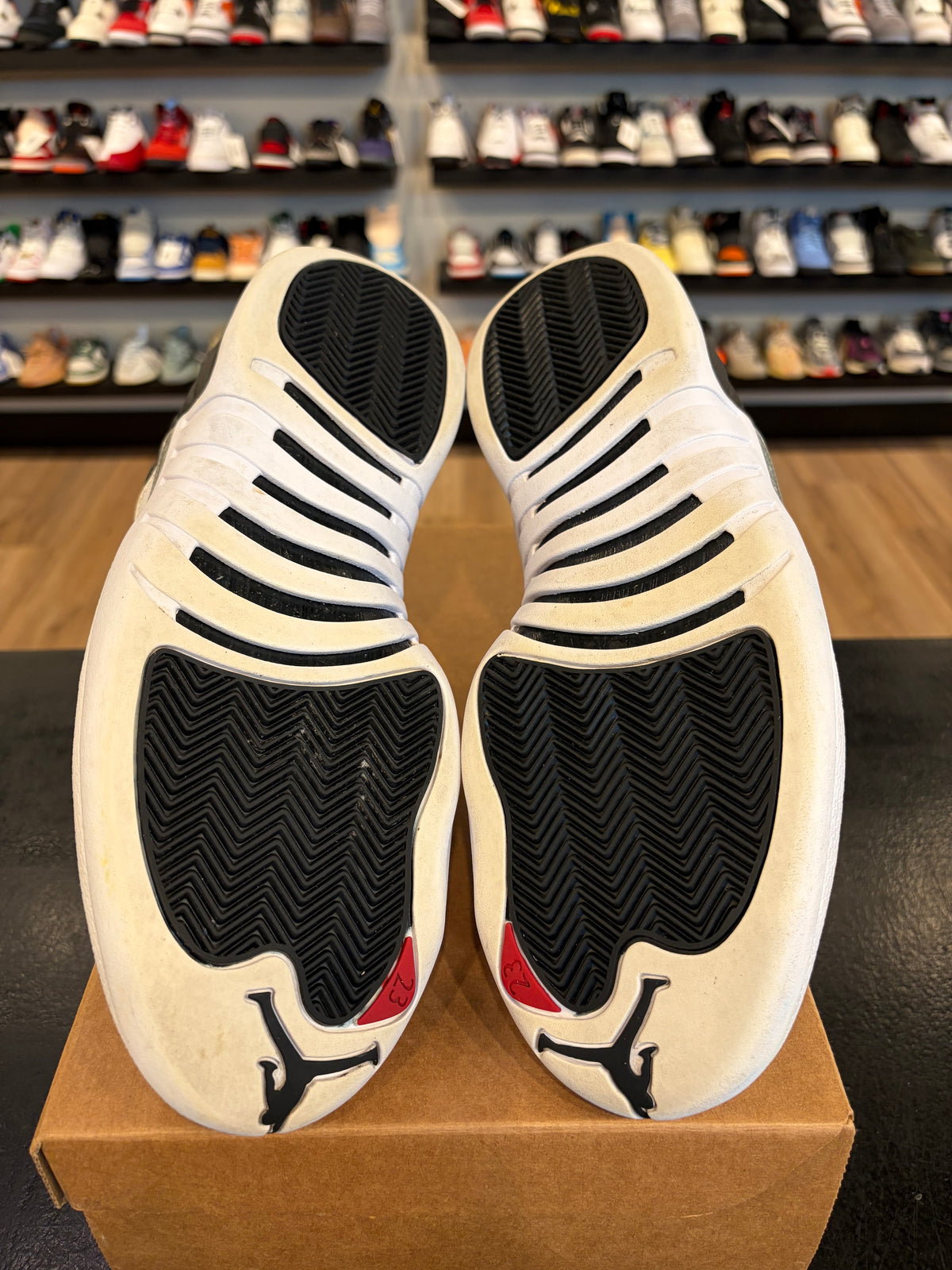 Jordan 12 Playoff Size 10 Pre-Owned (No Box)