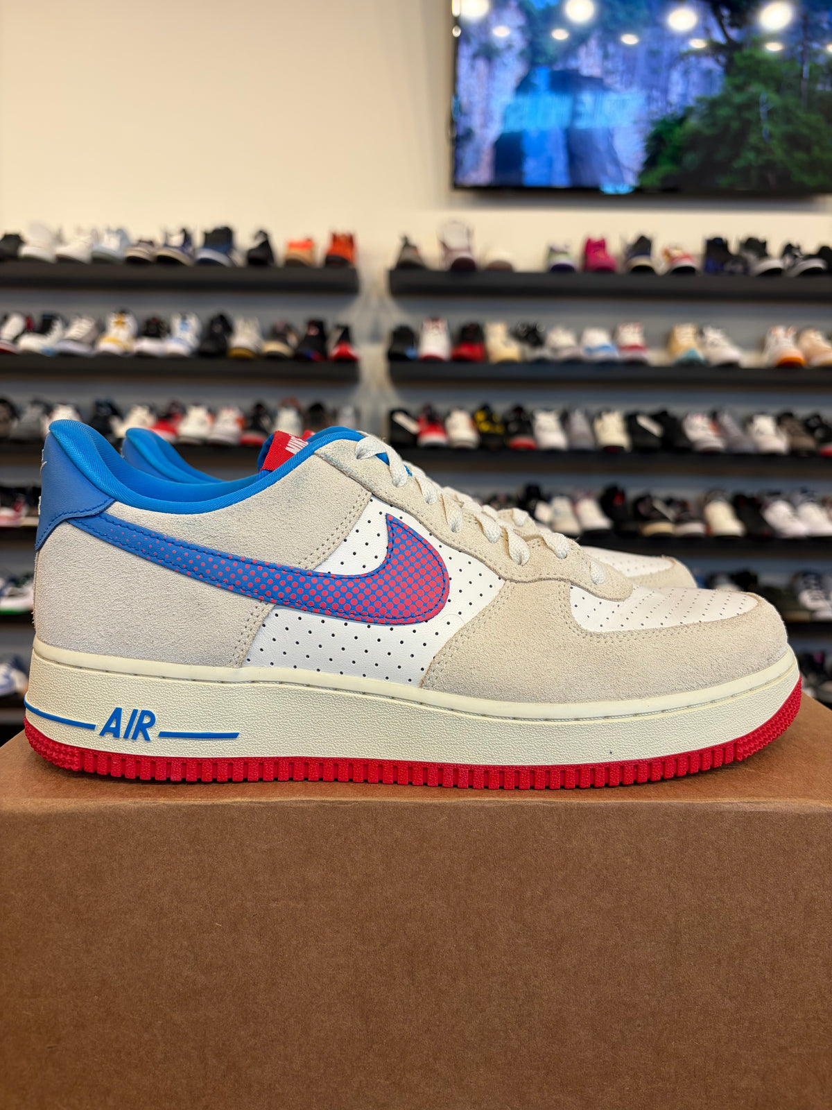 Nike Air Force 1 Low Pop Art Size 11.5 Pre-Owned (No Box)