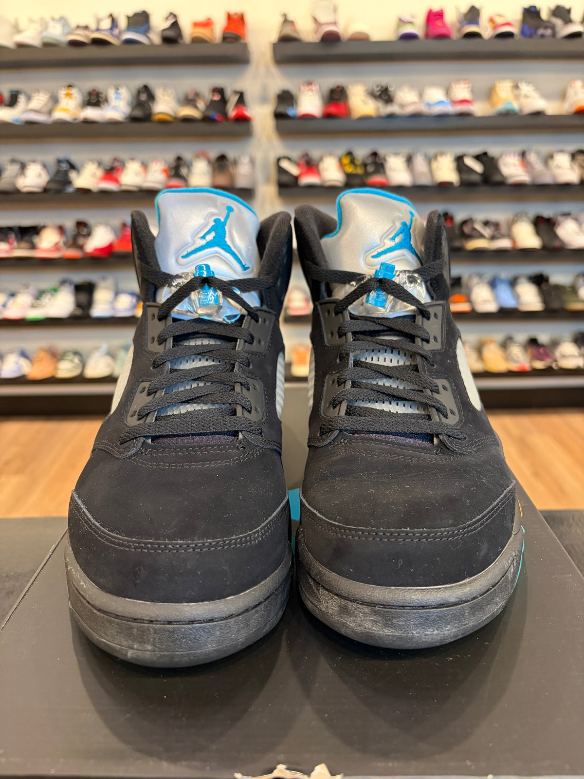 Jordan 5 Aqua Size 10 Pre-Owned