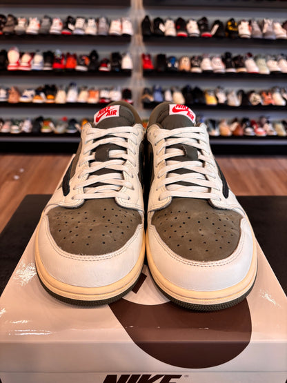 Jordan 1 Low Travis Scott Medium Olive Size 11.5 Pre-Owned