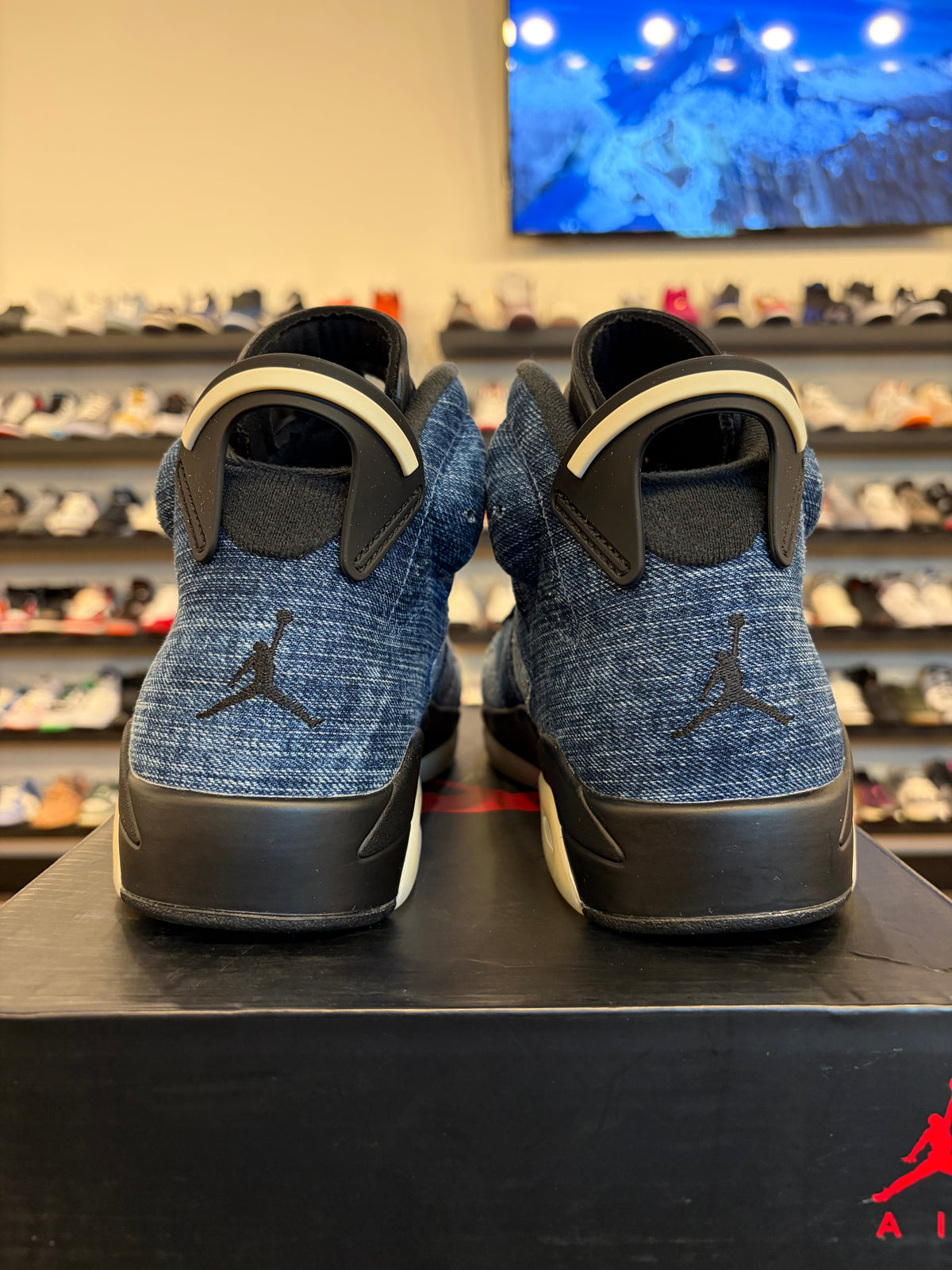 Jordan 6 Washed Denim Size 9.5 Pre-Owned