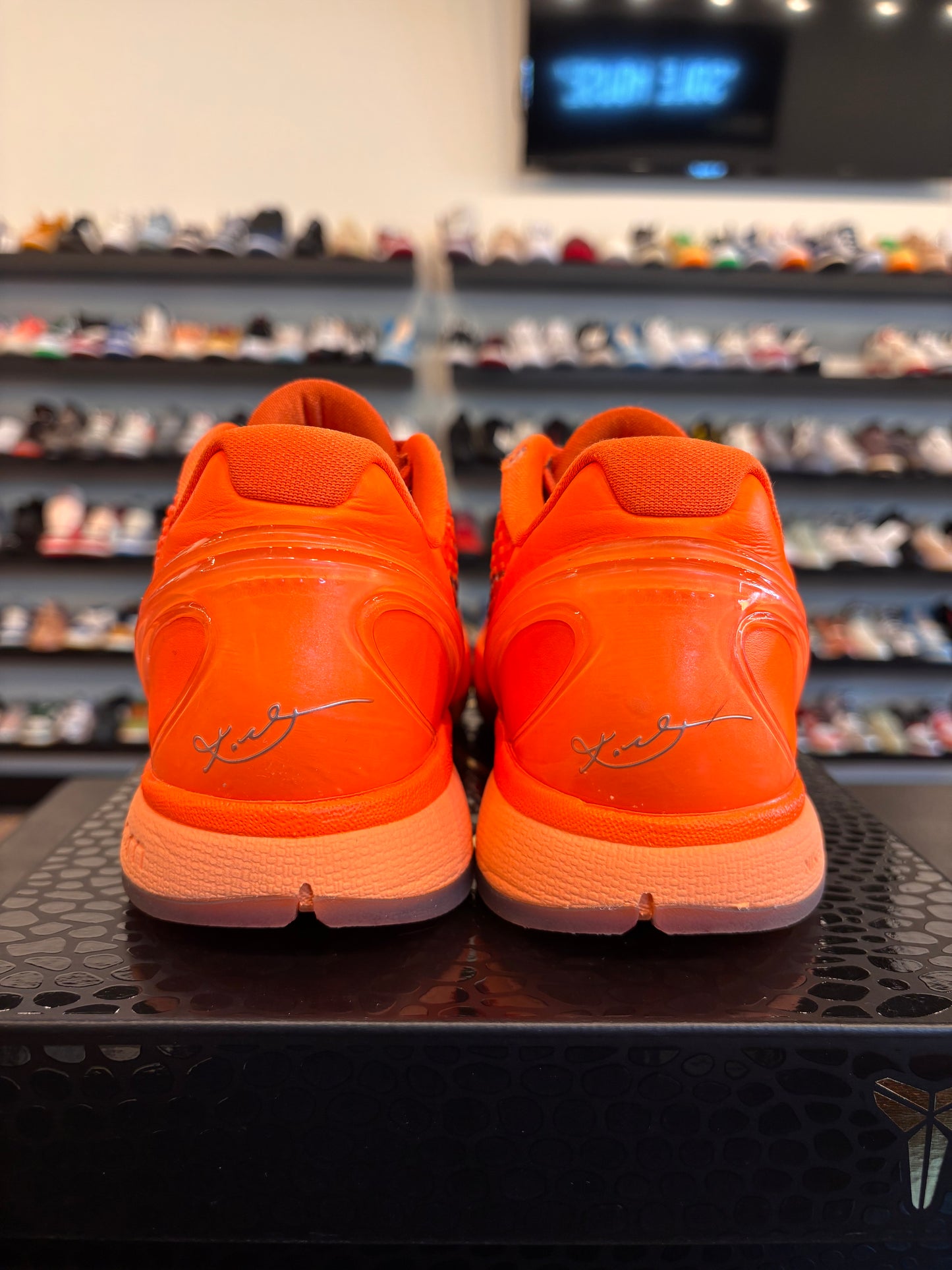 Nike Kobe 6 Protro Total Orange Size 7.5 Pre-Owned