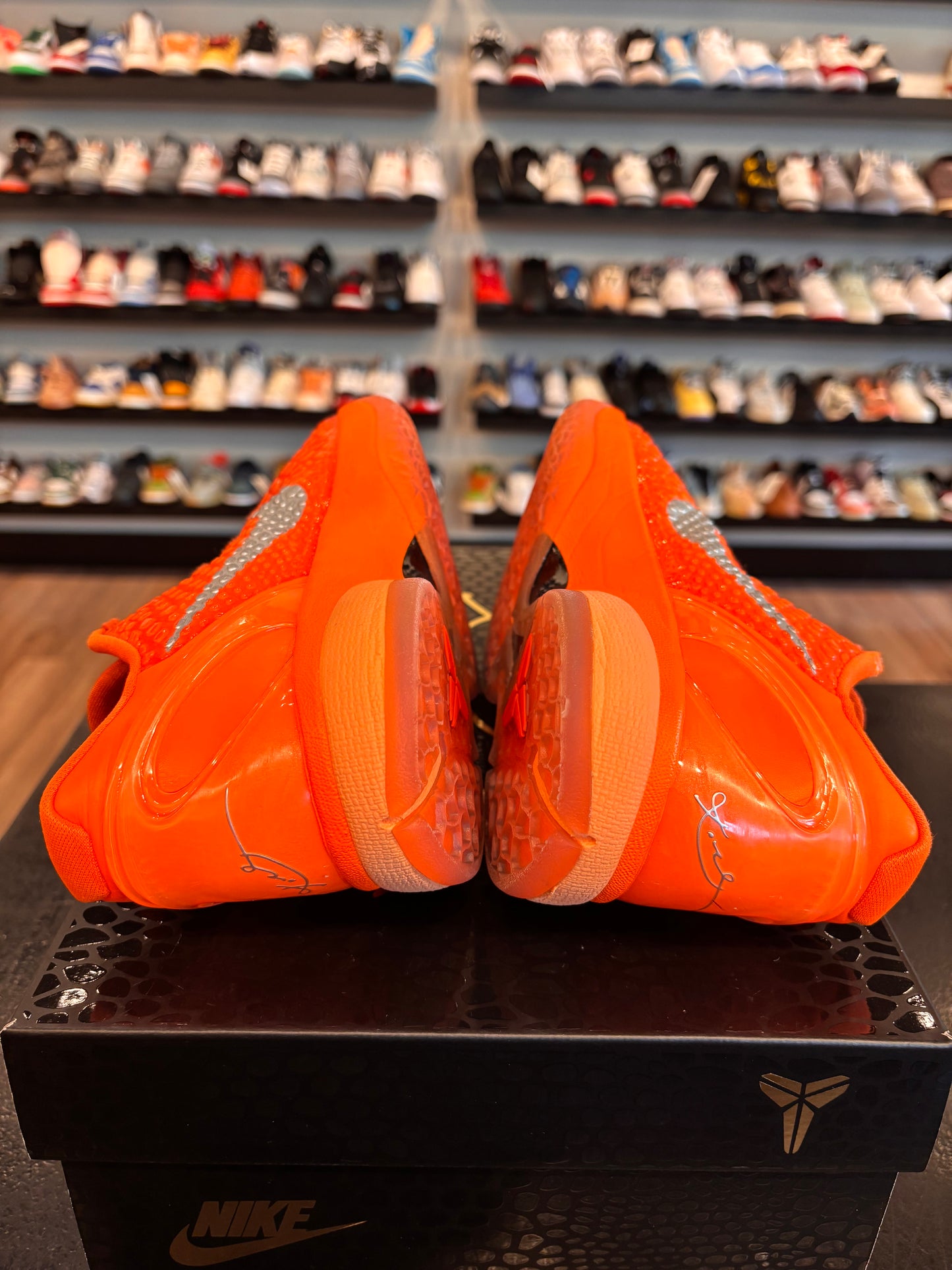 Nike Kobe 6 Protro Total Orange Size 7.5 Pre-Owned