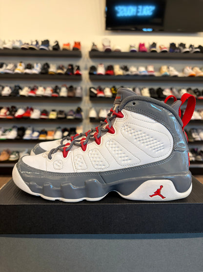Jordan 9 Fire Red Chile Size 6.5Y (8W) Pre-Owned