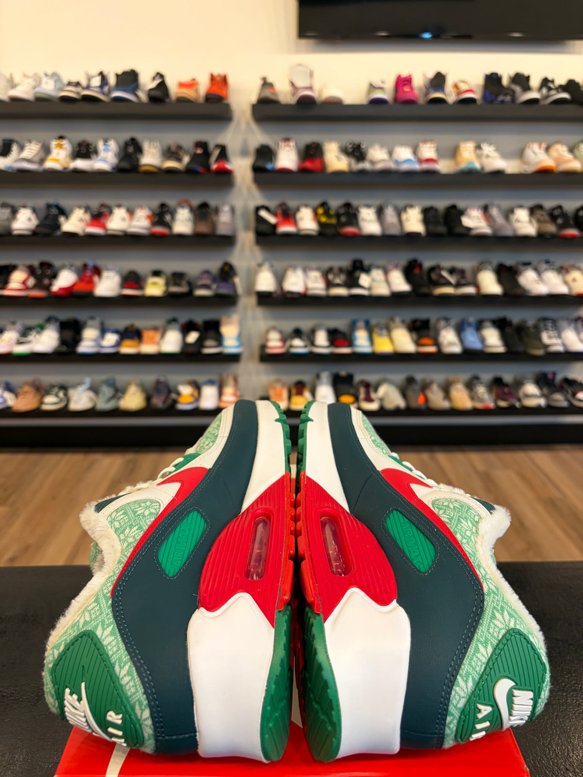 Nike Air Max 90 Christmas Size 12.5 Pre-Owned