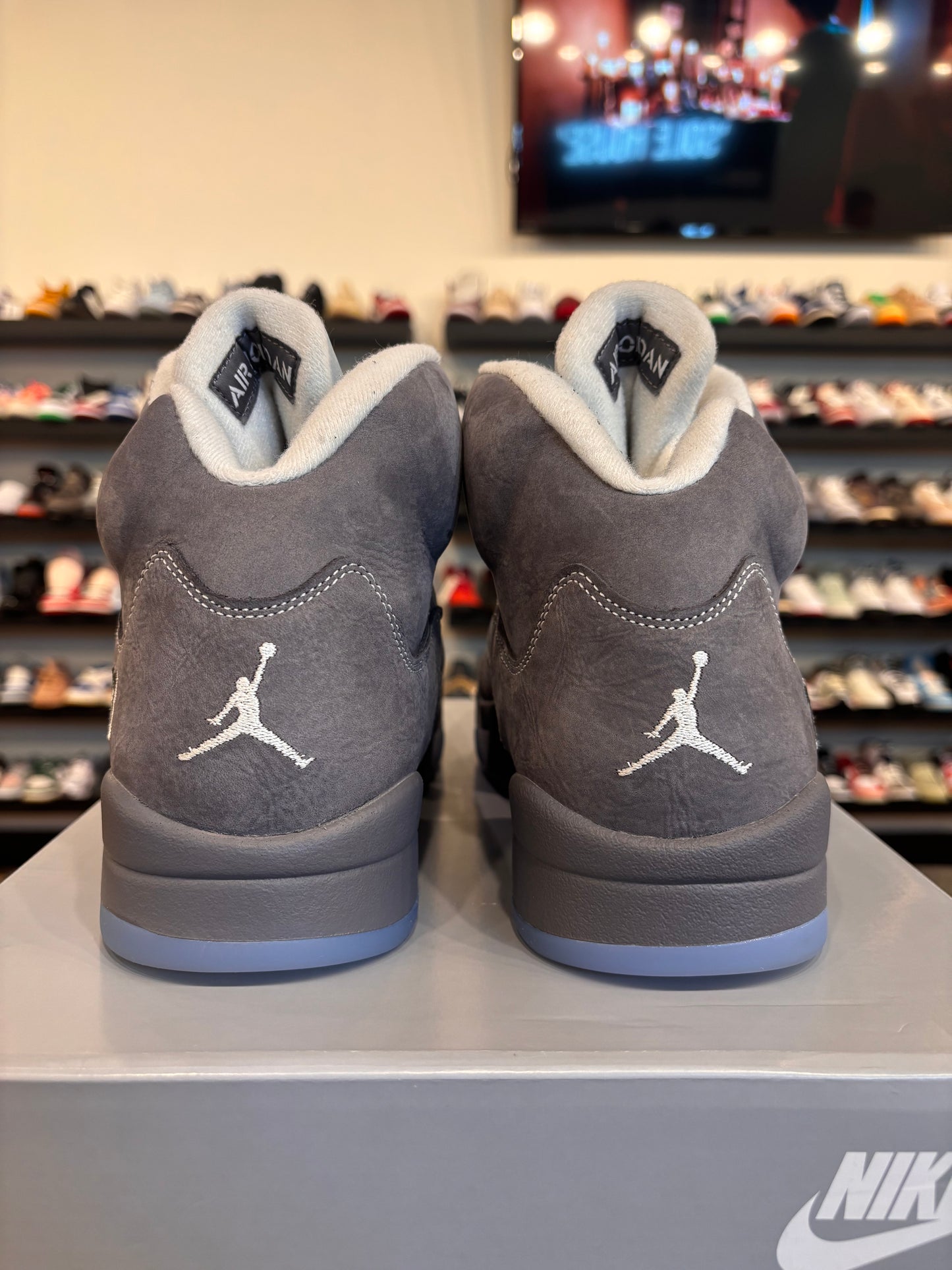 Jordan 5 Wolf Grey Size 12 Pre-Owned