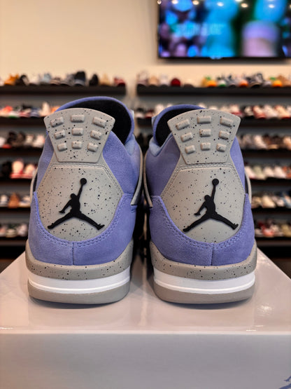 Jordan 4 University Blue Size 11 Pre-Owned